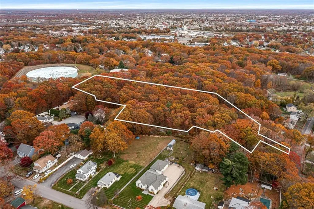 101 Cobble Hill Road Lincoln RI 02865