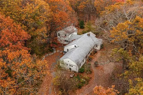 101 Cobble Hill Road Lincoln RI 02865