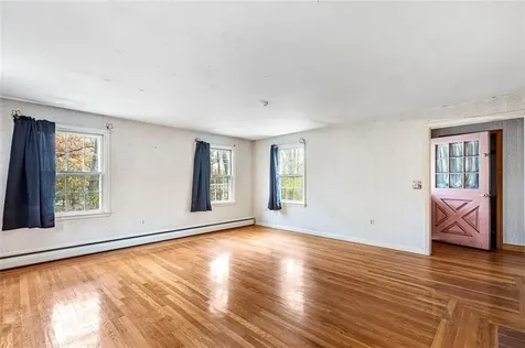 101 Cobble Hill Road Lincoln RI 02865