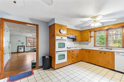 101 Cobble Hill Road Lincoln RI 02865