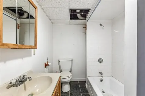 101 Cobble Hill Road Lincoln RI 02865