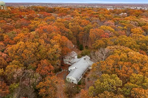 101 Cobble Hill Road Lincoln RI 02865