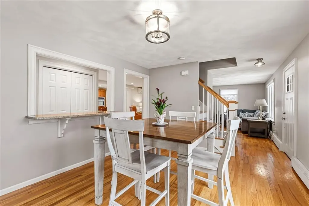 40 Weeden Avenue East Providence RI 02916