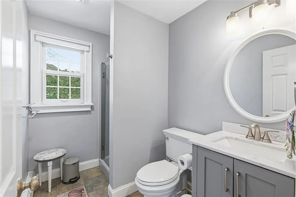 40 Weeden Avenue East Providence RI 02916