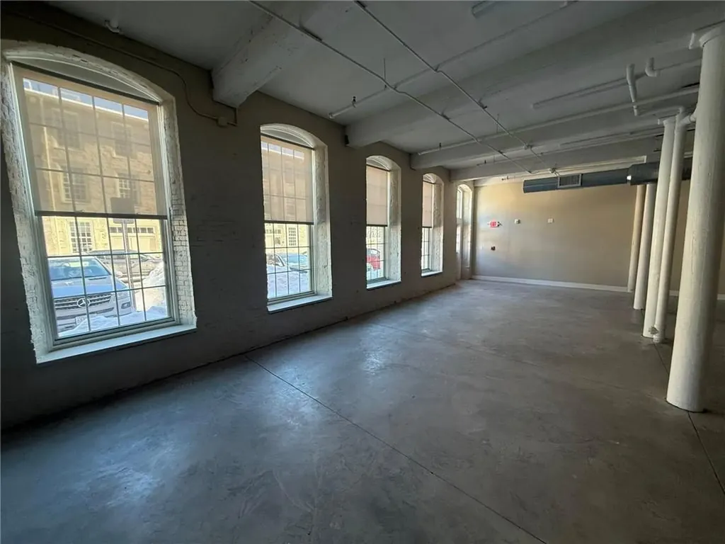 5 Island Place Woonsocket RI 02895