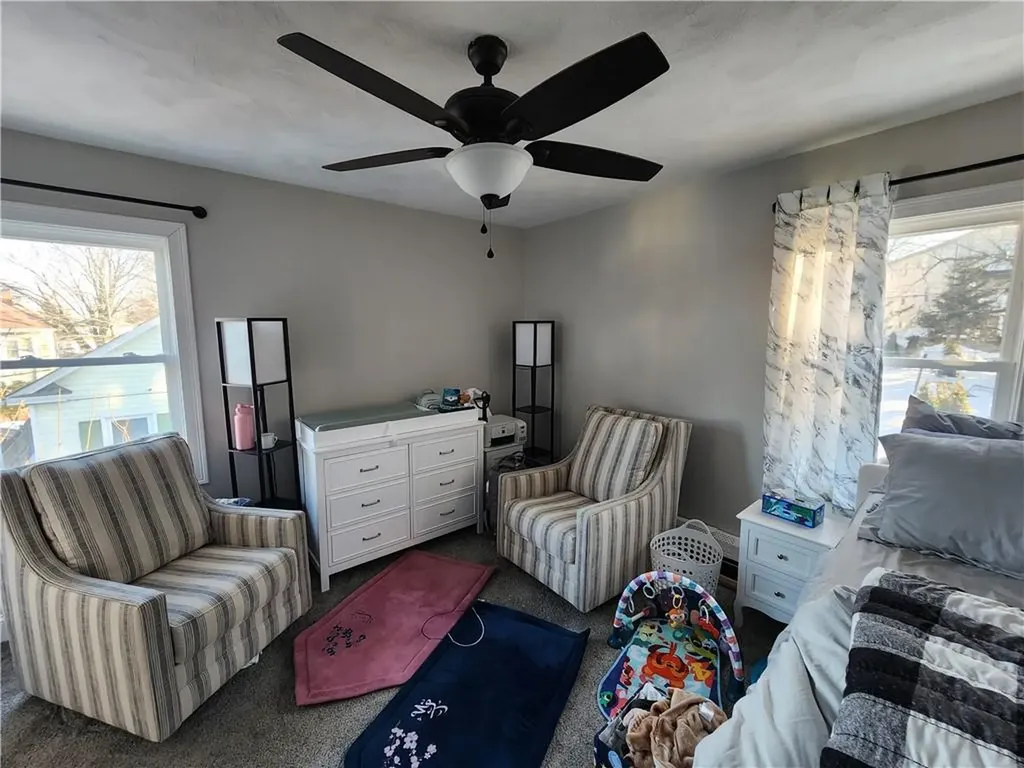198 Sunbury Street Providence RI 02908