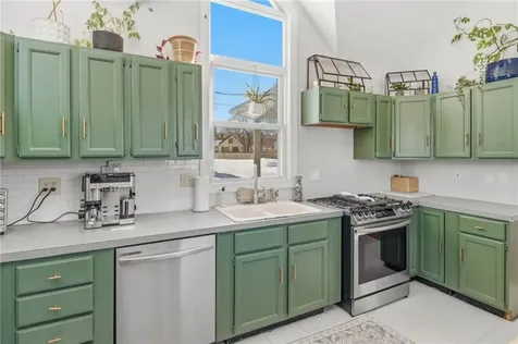 11 Heights Avenue Warwick RI 02889