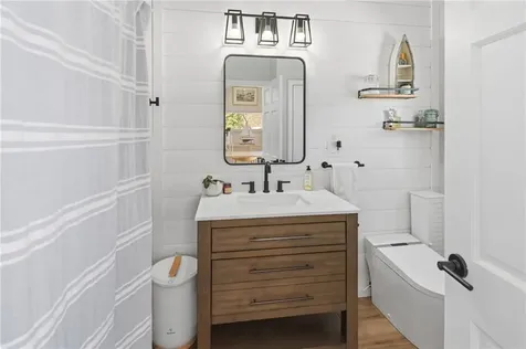 11 Heights Avenue Warwick RI 02889