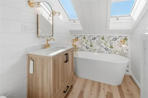 11 Heights Avenue Warwick RI 02889