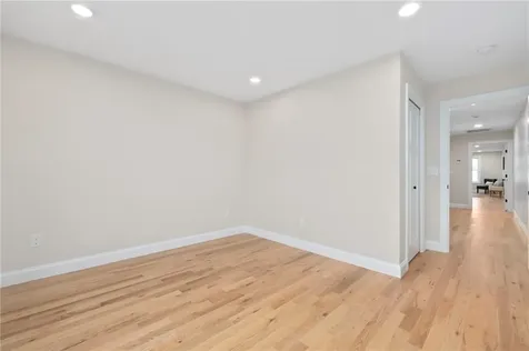 2907 Post Road Warwick RI 02886