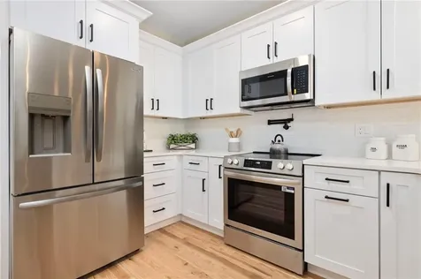 2907 Post Road Warwick RI 02886