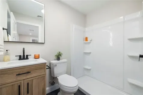 2907 Post Road Warwick RI 02886