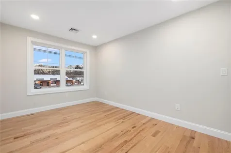 2907 Post Road Warwick RI 02886