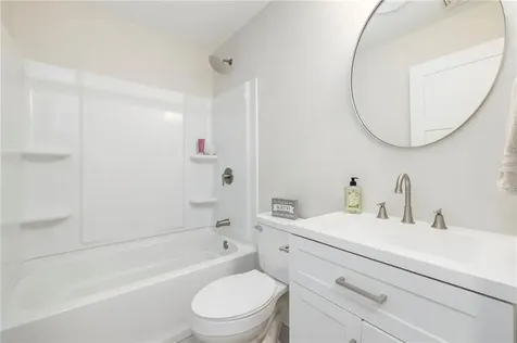 2907 Post Road Warwick RI 02886