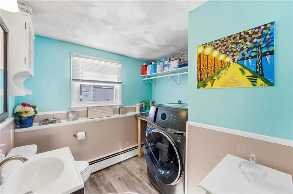 34 Commack Road East Providence RI 02914