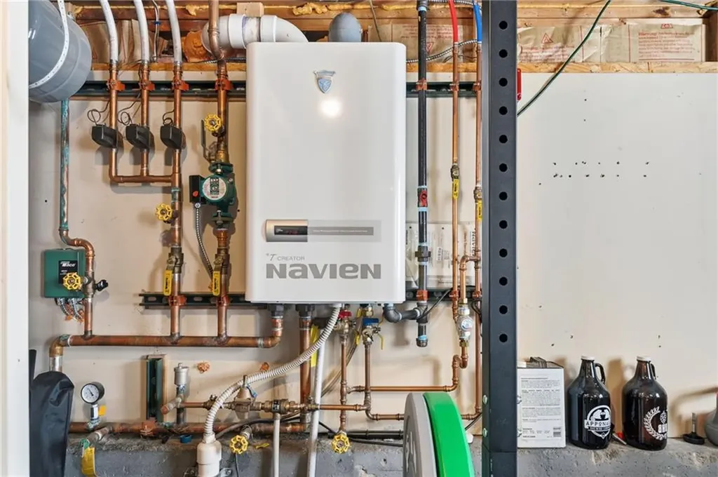 34 Commack Road East Providence RI 02914