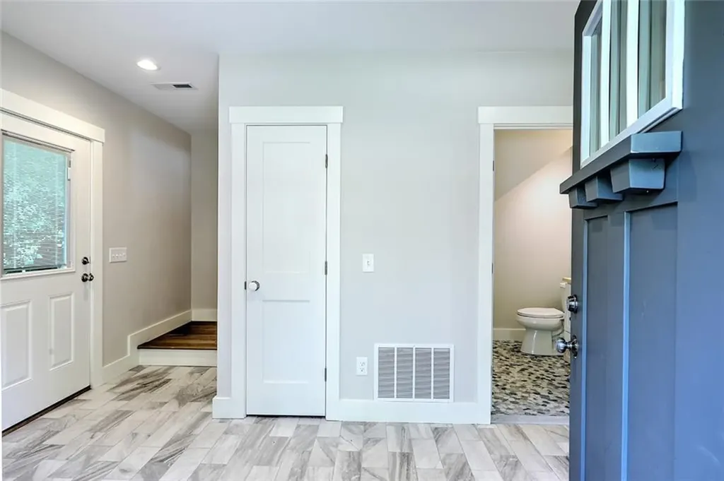 137 Rosebriar Avenue South Kingstown RI 02879