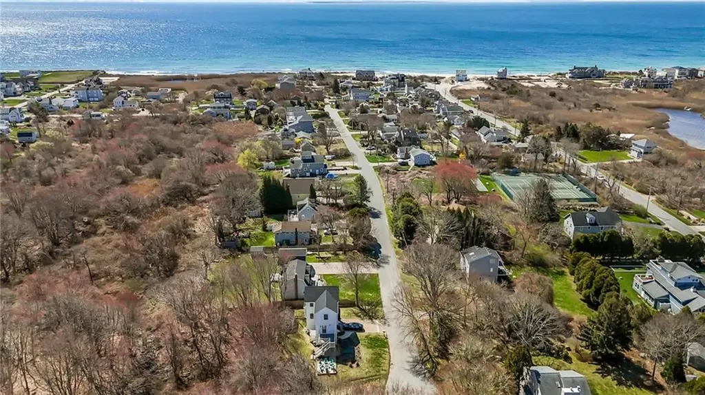137 Rosebriar Avenue South Kingstown RI 02879