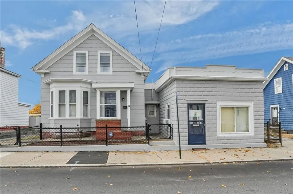114 Commodore Street Providence RI 02904