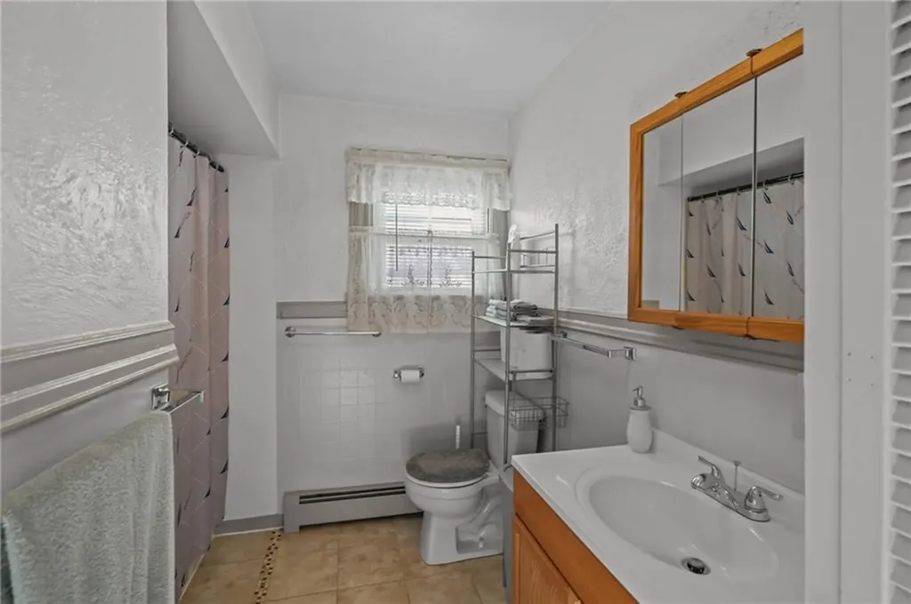 114 Commodore Street Providence RI 02904