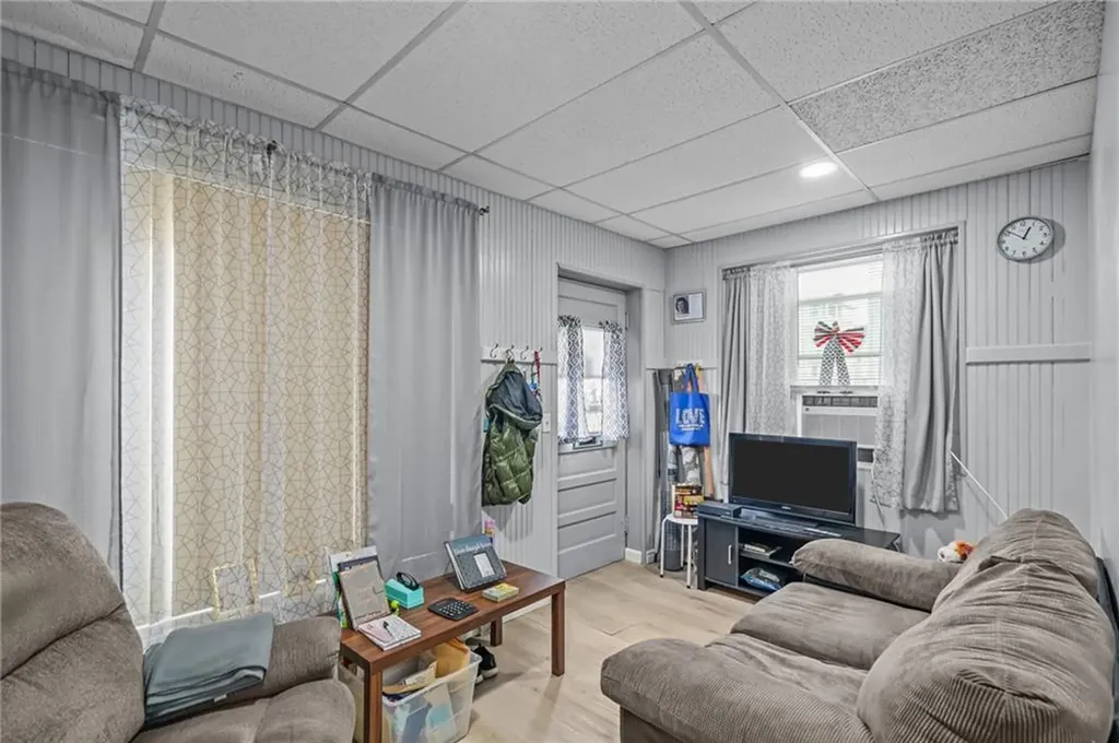 114 Commodore Street Providence RI 02904