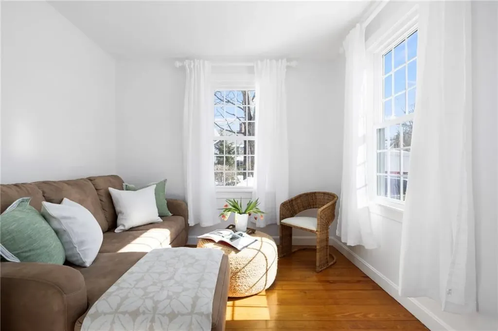 23 Morra Way East Providence RI 02916