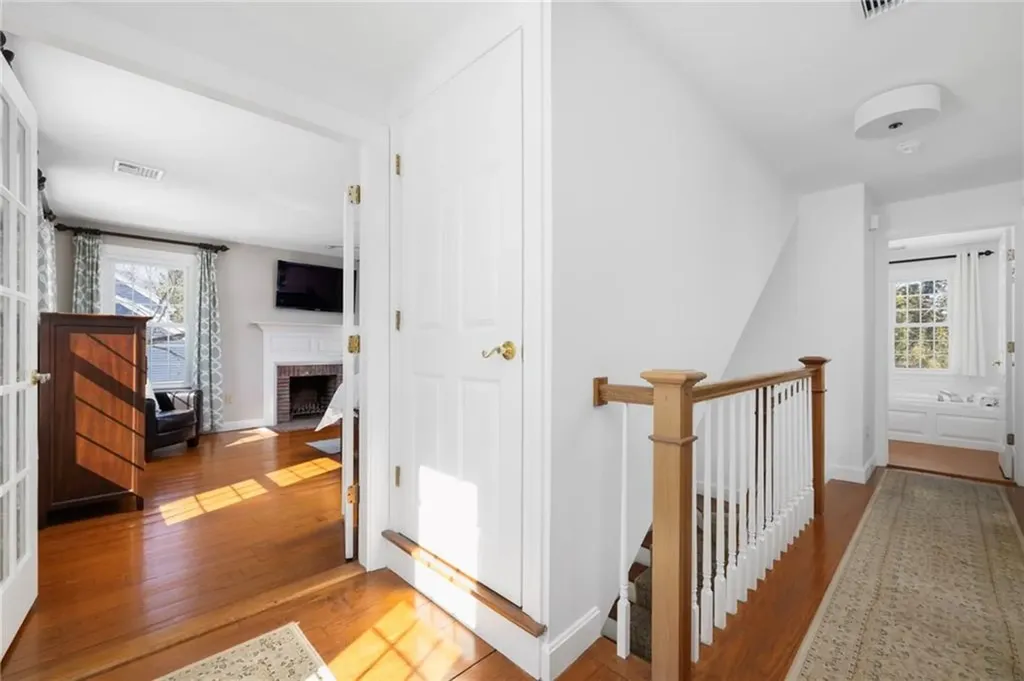 23 Morra Way East Providence RI 02916