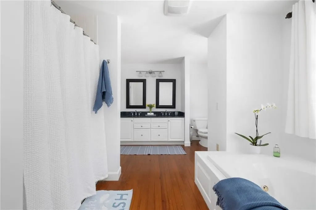 23 Morra Way East Providence RI 02916