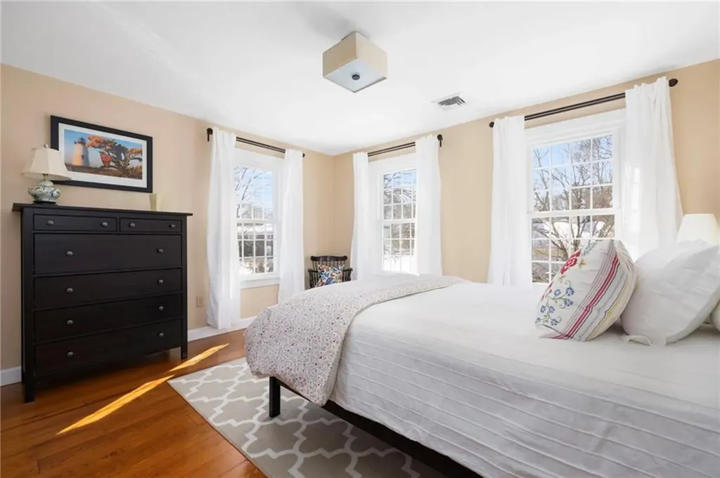 23 Morra Way East Providence RI 02916