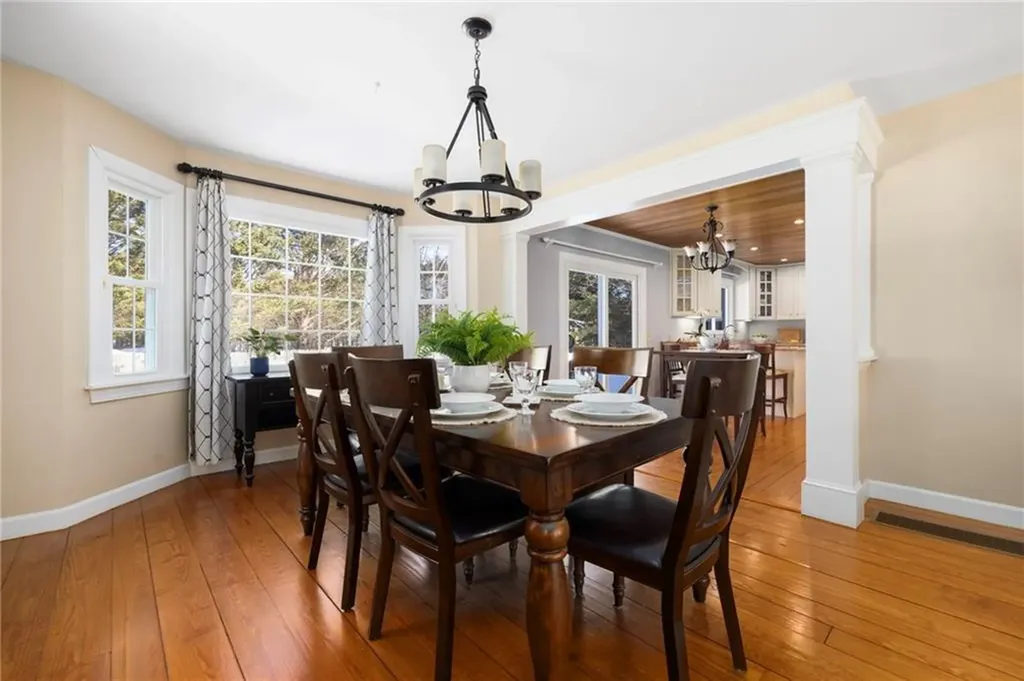 23 Morra Way East Providence RI 02916