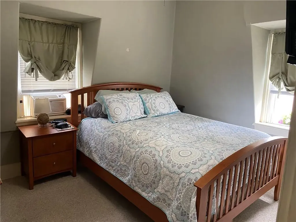 4 Hammond Street Newport RI 02840