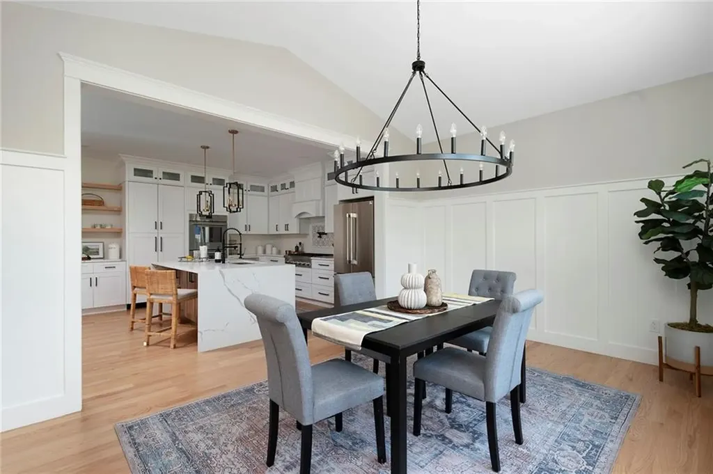 5 Braeburn Circle Cranston RI 02921