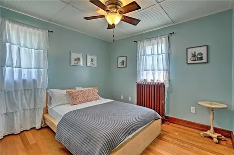 129 Dighton Avenue Portsmouth RI 02871