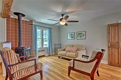 129 Dighton Avenue Portsmouth RI 02871