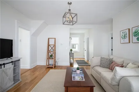 30 East Bowery Street Newport RI 02840