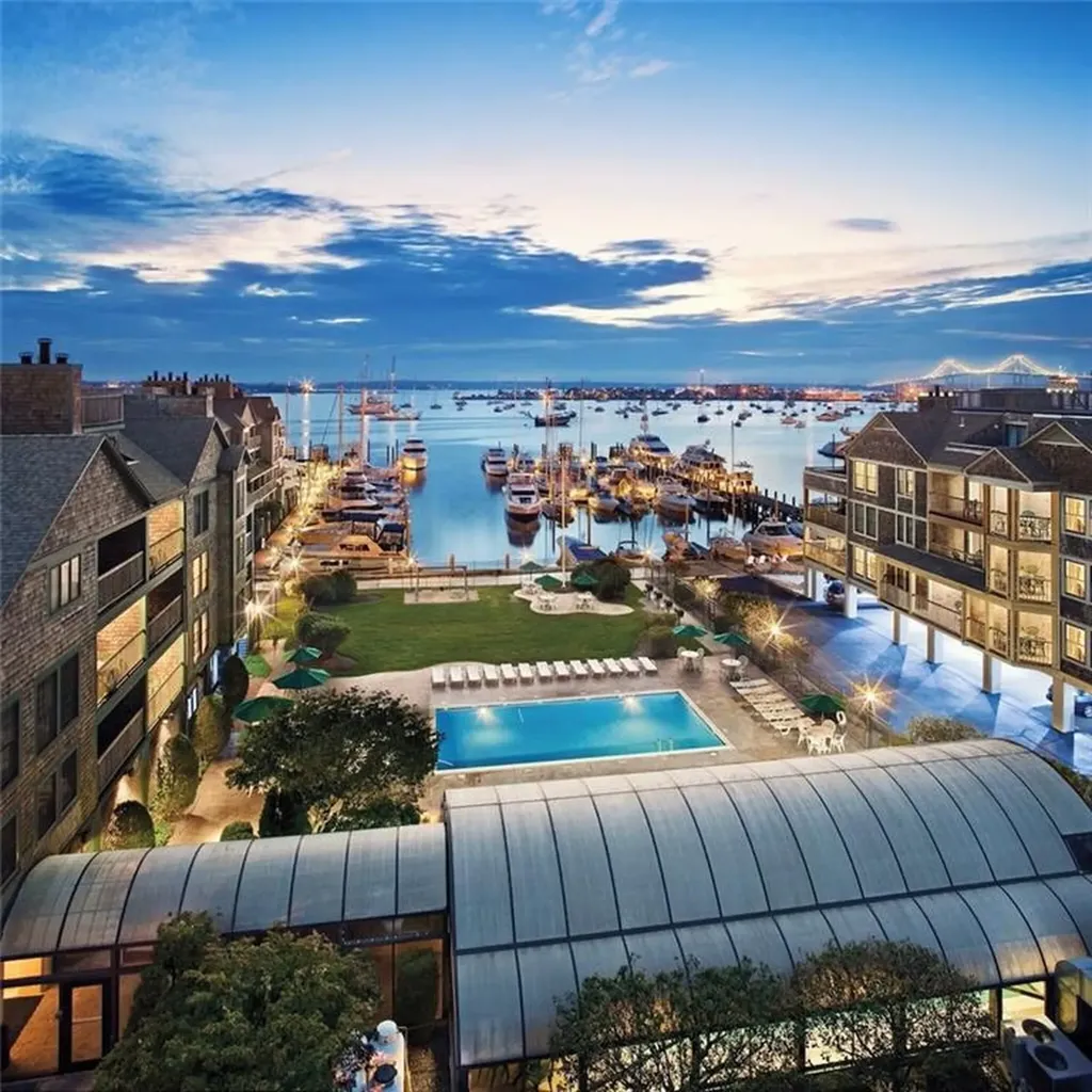405 Thames Street Newport RI 02840