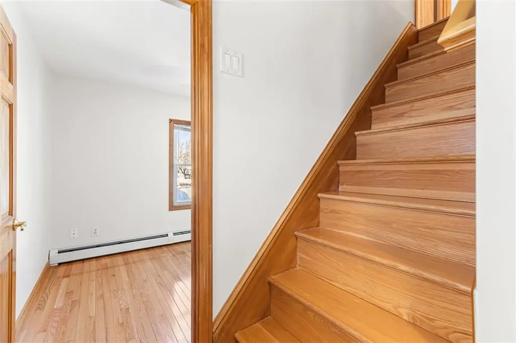 39 Orchard Street East Providence RI 02914