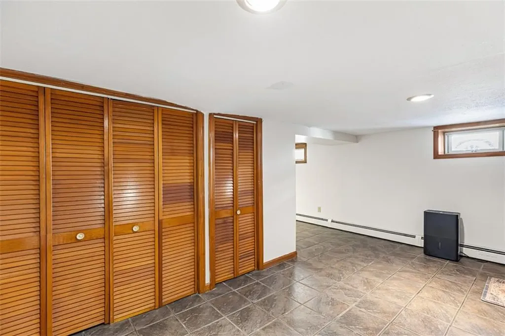 39 Orchard Street East Providence RI 02914