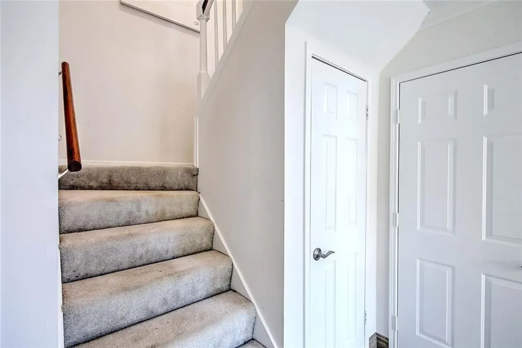 626 Smithfield Road North Providence RI 02904