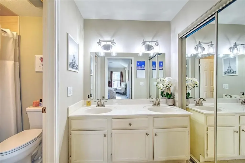 626 Smithfield Road North Providence RI 02904