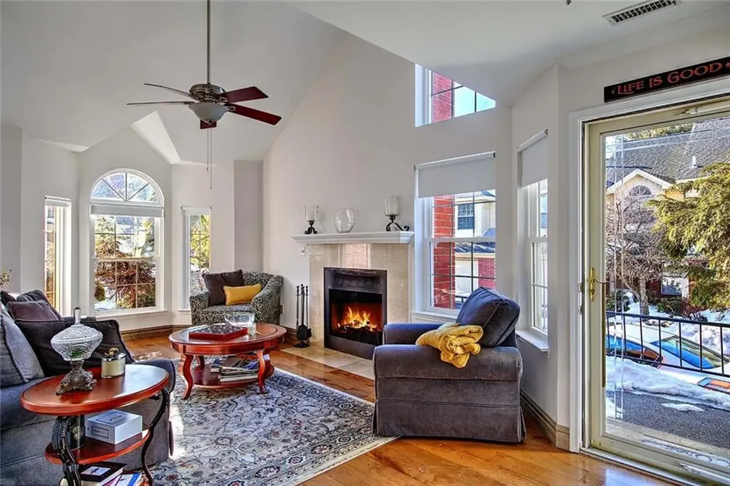 626 Smithfield Road North Providence RI 02904