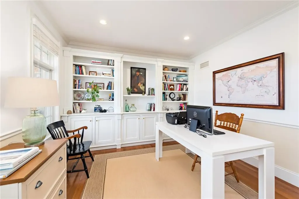 8 Kettle Close Westerly RI 02891