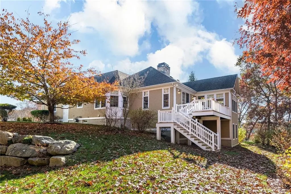 8 Kettle Close Westerly RI 02891