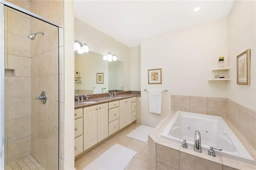 8 Kettle Close Westerly RI 02891