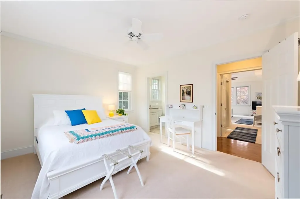 8 Kettle Close Westerly RI 02891