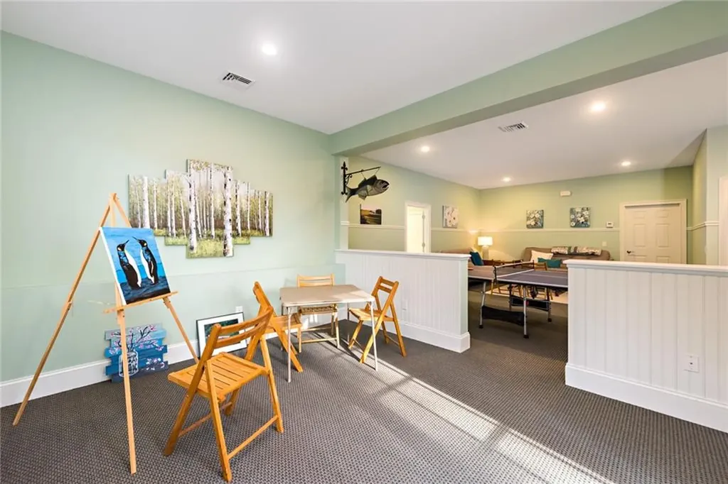 8 Kettle Close Westerly RI 02891