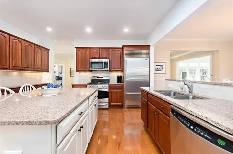 8 Kettle Close Westerly RI 02891