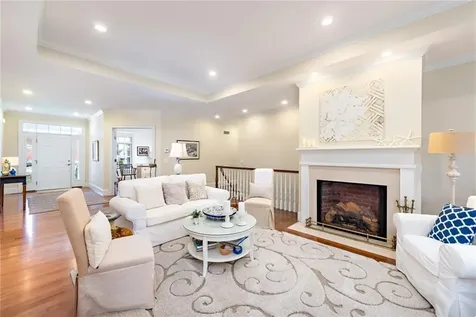 8 Kettle Close Westerly RI 02891