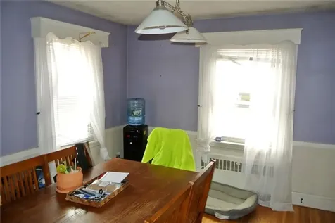 186 Fiat Avenue Cranston RI 02910