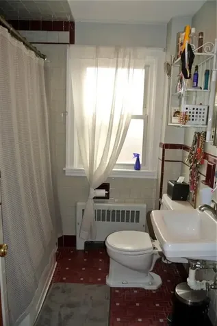 186 Fiat Avenue Cranston RI 02910